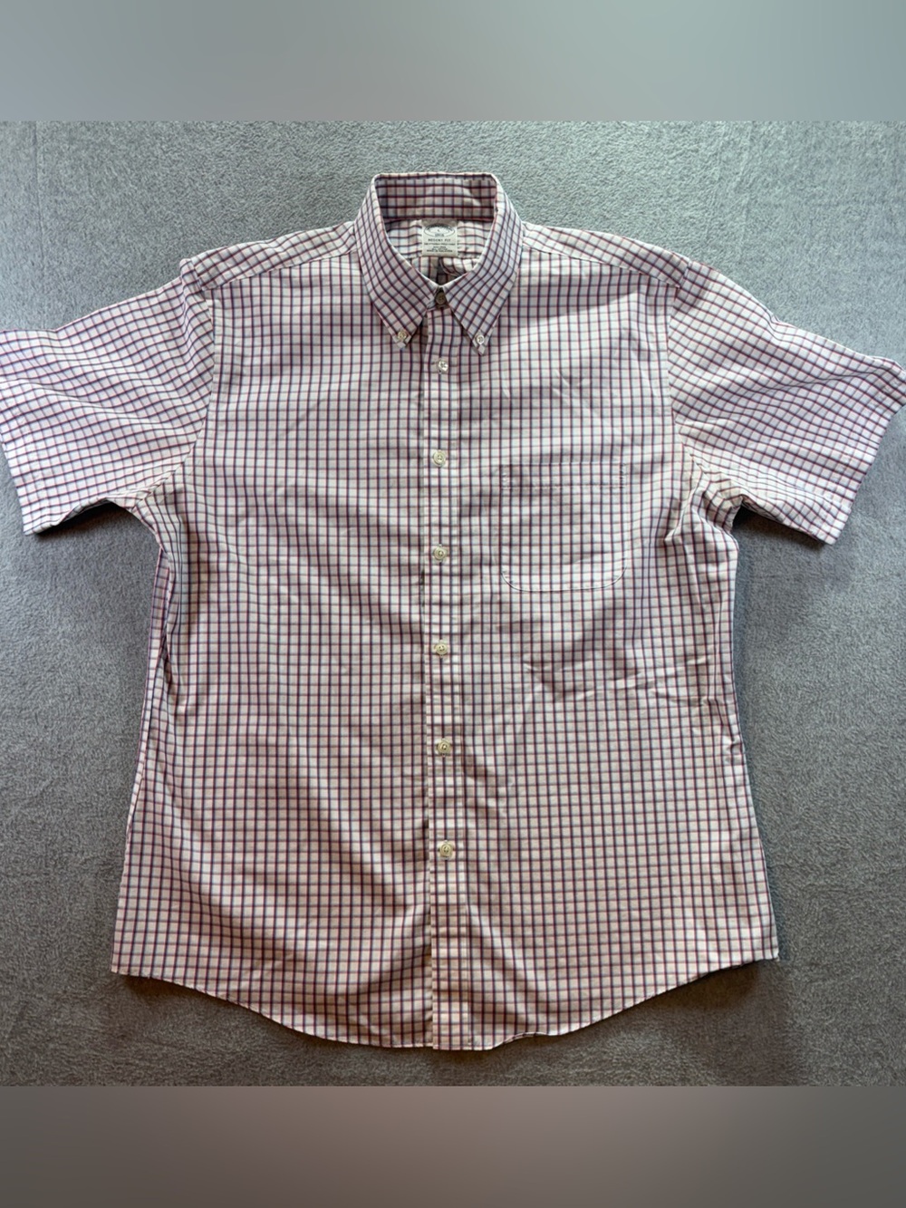 Brooks Brothers Mens L Regent Fit Red/Blue Plaid  S/S Button Up